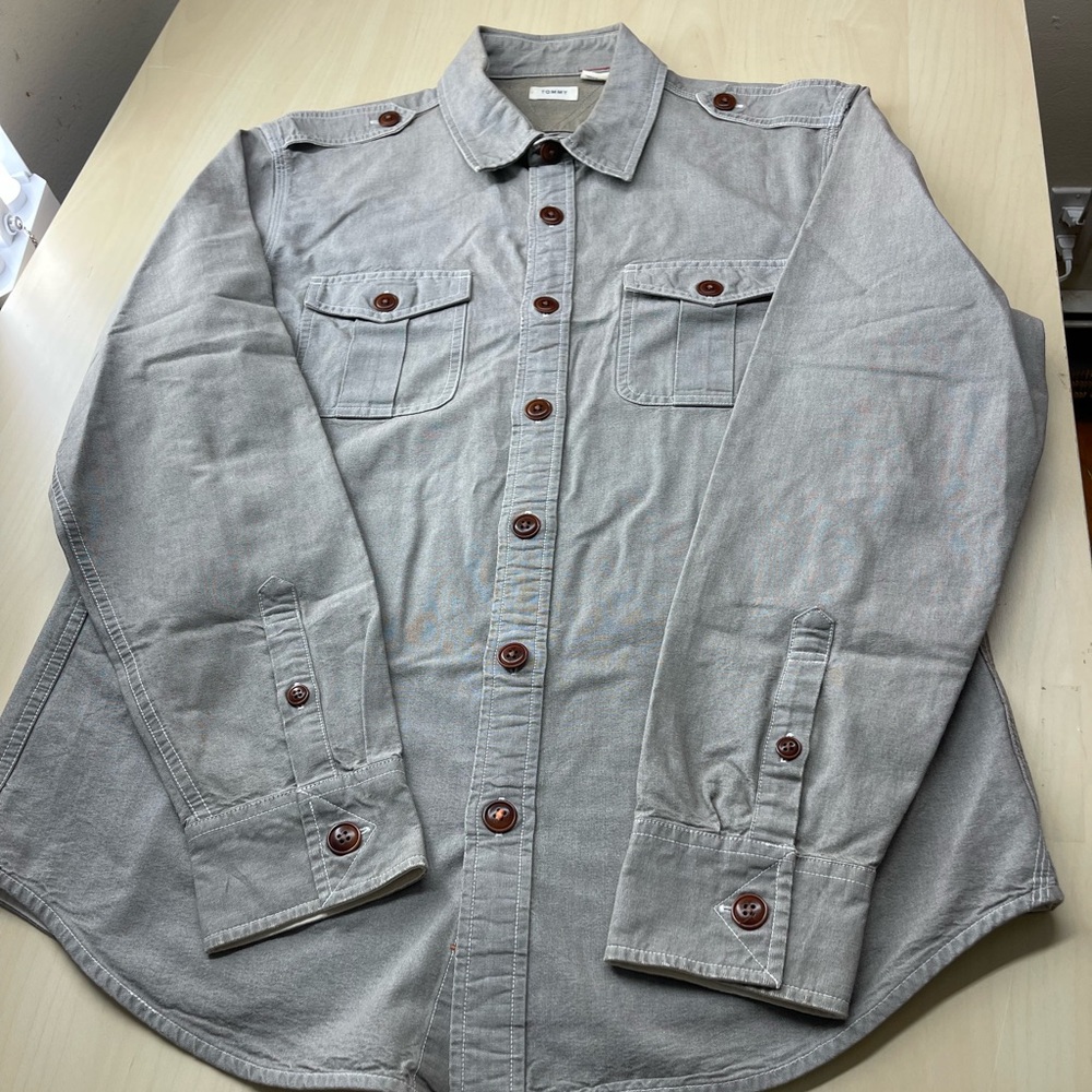 Gray Button-Up Shirt with Brown Accents. 100% cotton